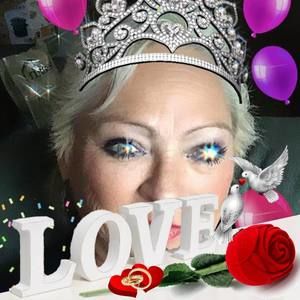 Meet your Posher, Billie